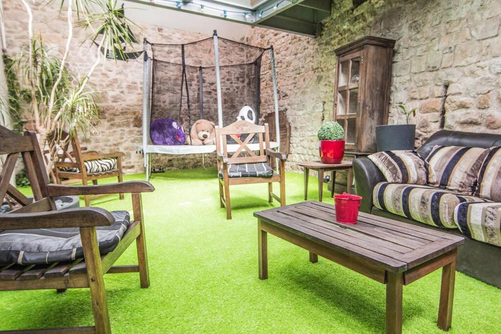 Appartement Avec Jardin Interieur 4 Pers Centre Ville Nemours Dış mekan fotoğraf