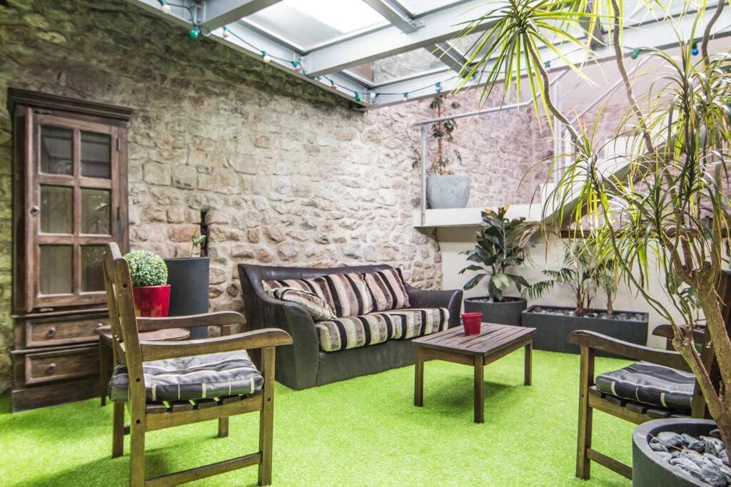Appartement Avec Jardin Interieur 4 Pers Centre Ville Nemours Dış mekan fotoğraf